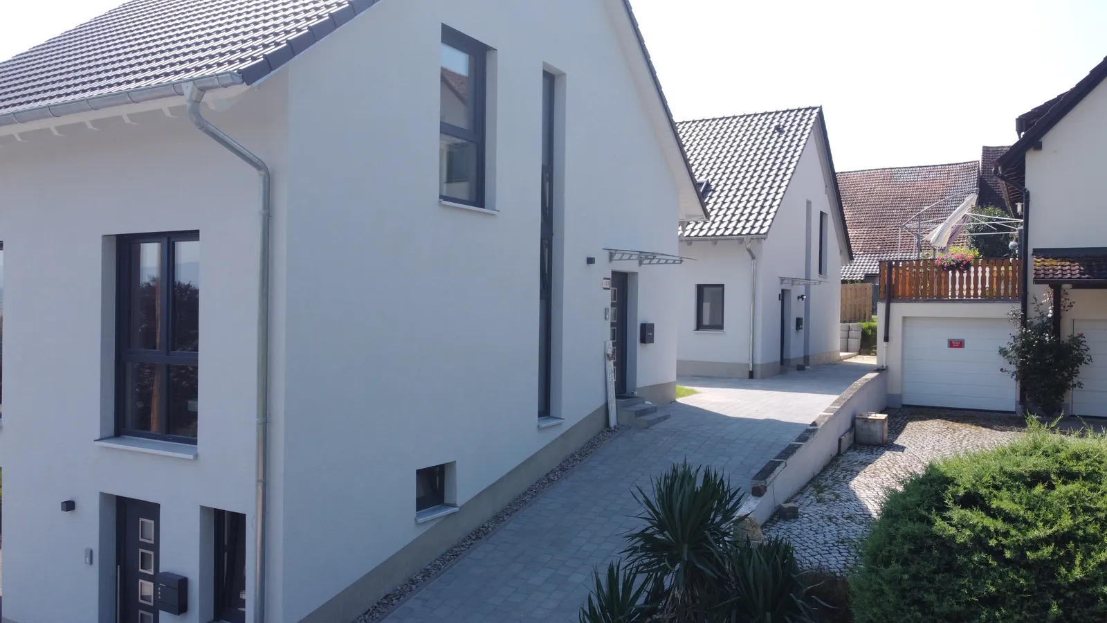 Neubau von 2 Einfamilienhäusern – Ansicht 1
