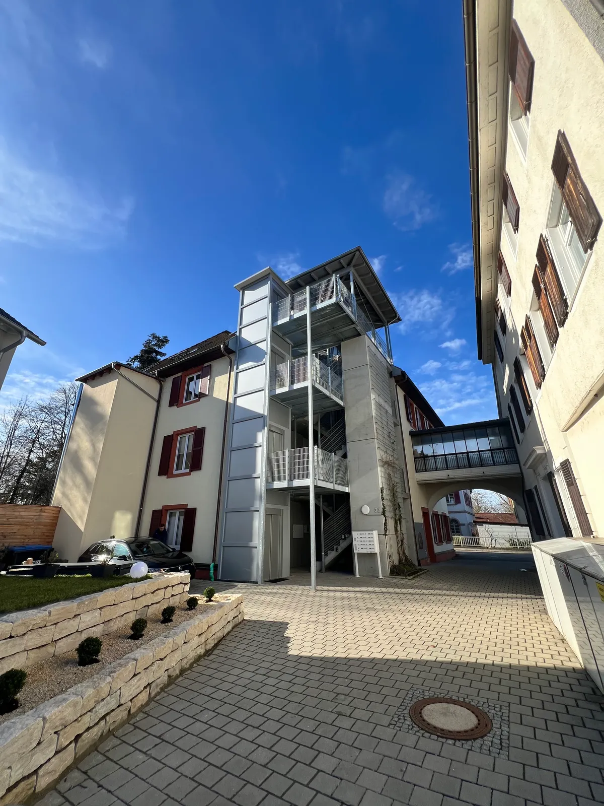 Kernsanierung Mehrfamilienhaus, 11 Wohneinheiten (Baujahr 1800) – Ansicht 7