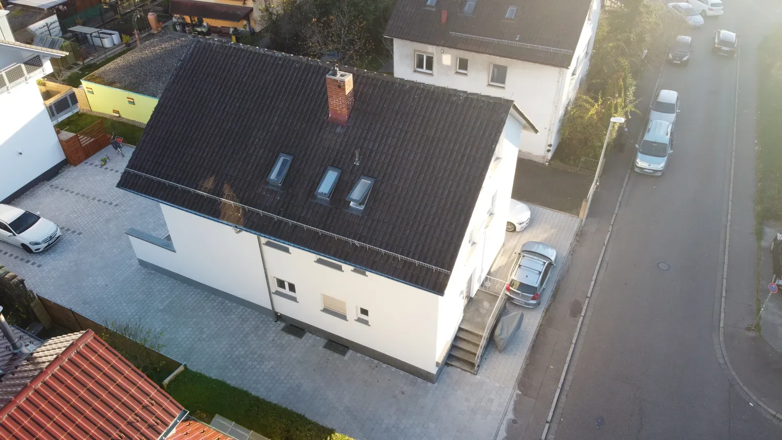 Kernsanierung Mehrfamilienhaus, 3 Wohneinheiten