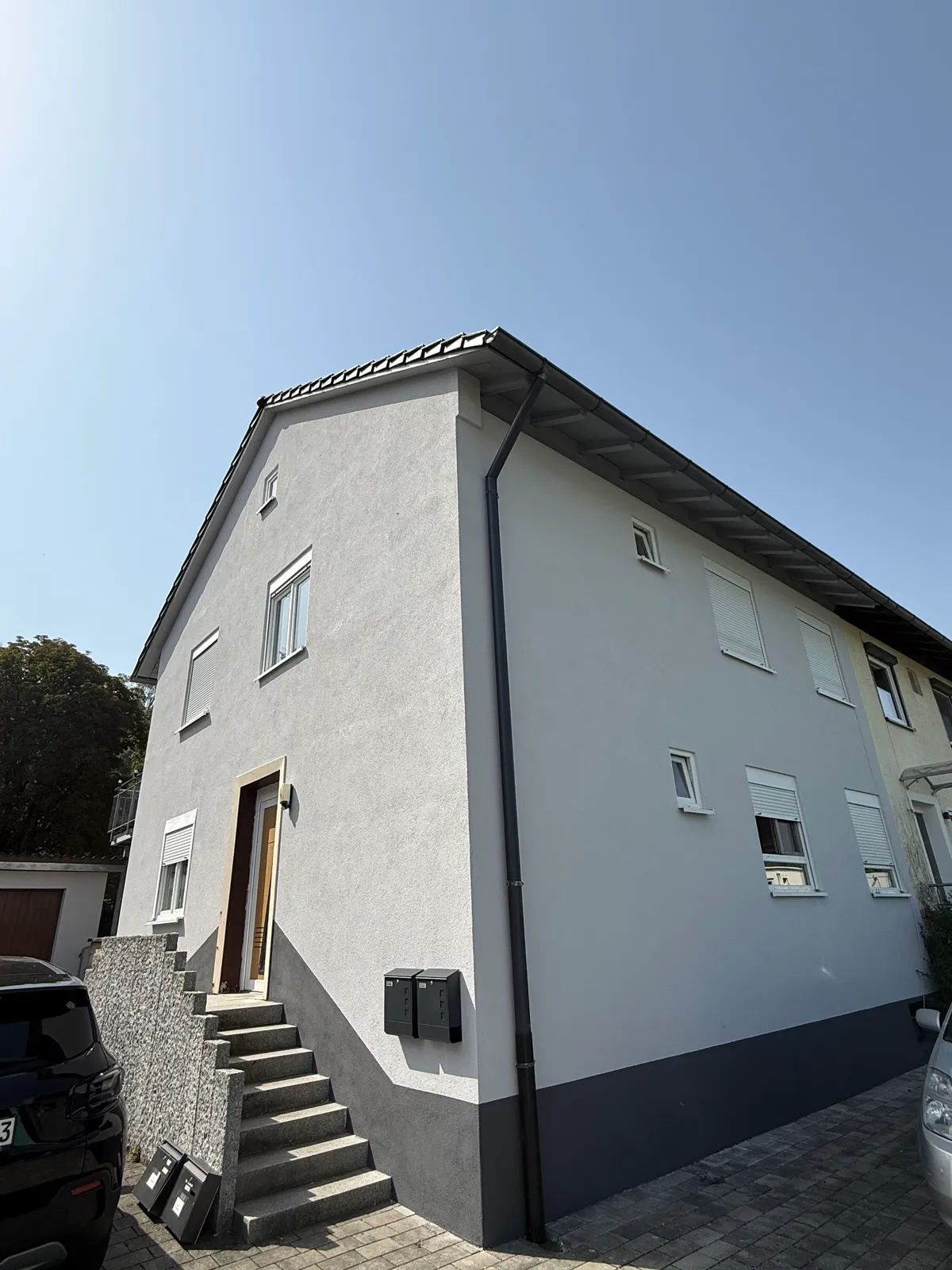 Kernsanierung Zweifamilienhaus – Ansicht 1
