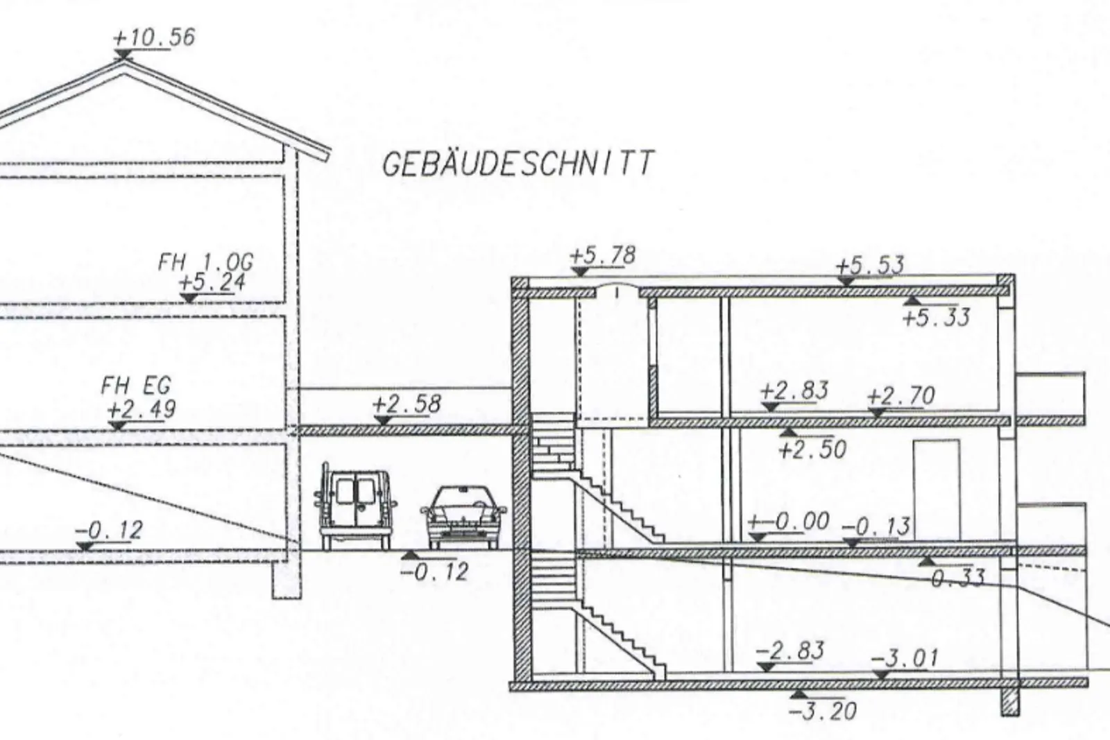 Kernsanierung & Neubau je eines Einfamilienhauses