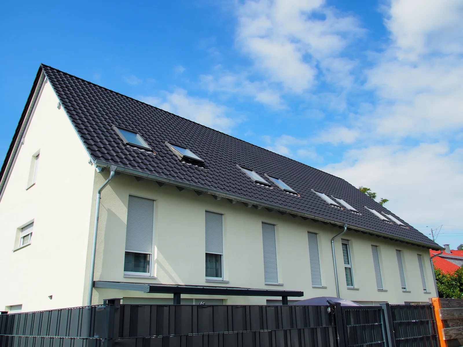 Neubau von 4 Reihenhäusern – Ansicht 2
