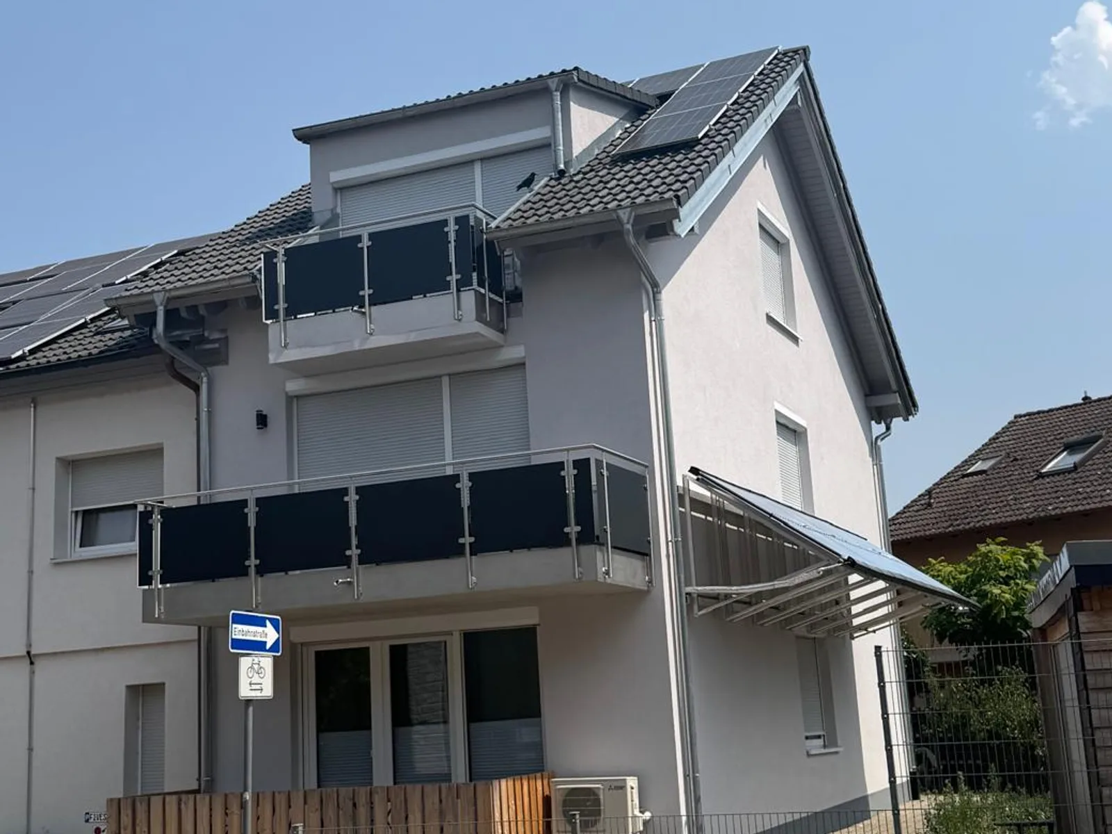 Neubau Mehrfamilienhaus, 3 Wohneinheiten